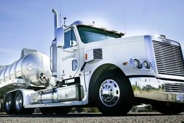 hazmat-tanker-truck-768x370 hazmat-tanker-truck-768x370