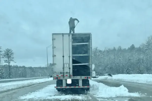 Snow-Truckers